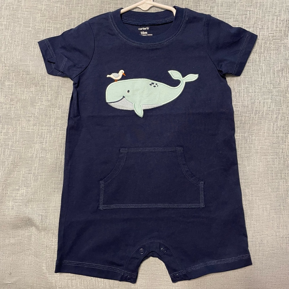 Carter’s 18 month whale romper set NWT